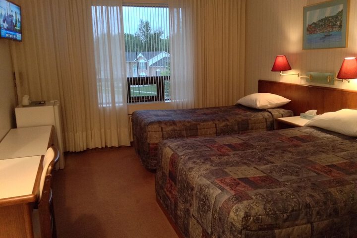Room 7 of 34
