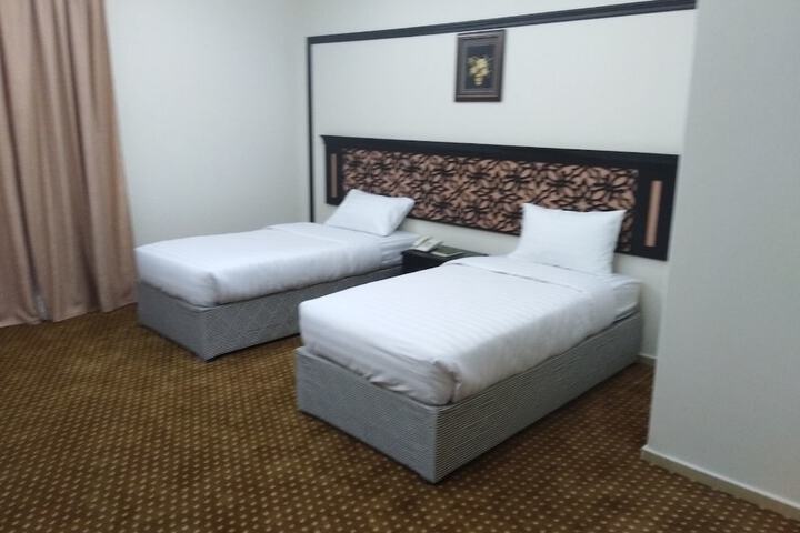 Room 39 of 60