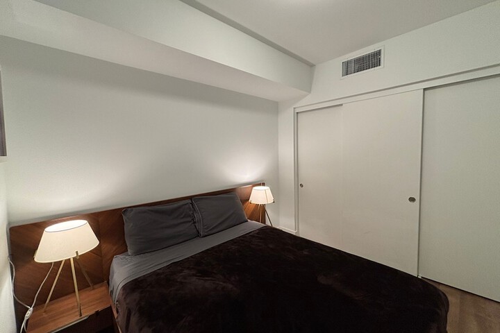 Room 25 of 130