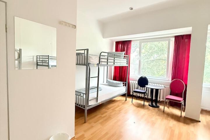 Room 86 of 150