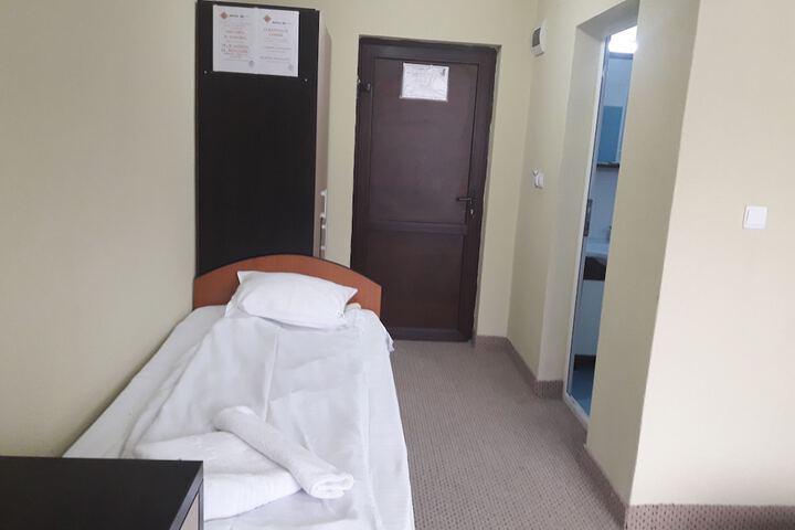 Room 18 of 62