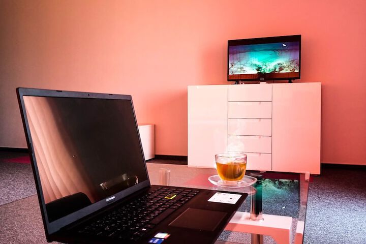 Room 19 of 30