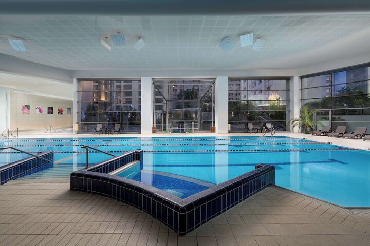 Pool 91 of 214