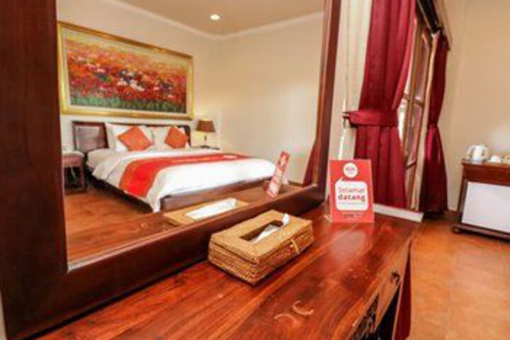Room 32 of 72
