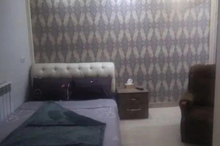 Room 5 of 10