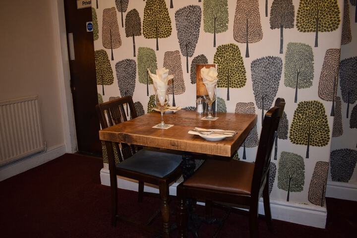 Dining 14 of 15