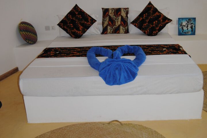Room 5 of 49