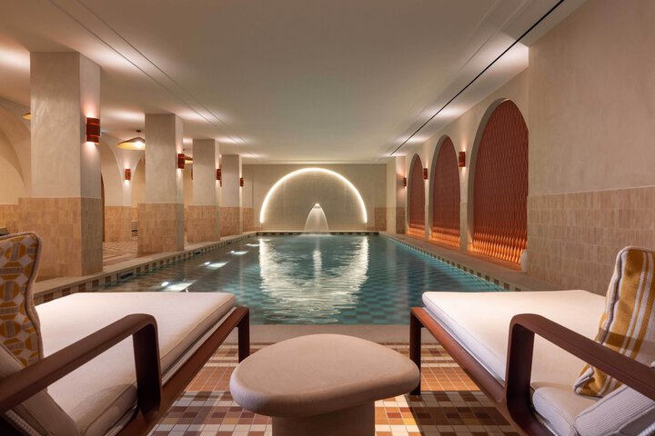 Pool 81 of 103