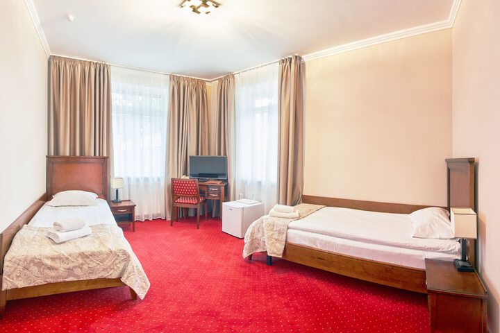 Room 8 of 47