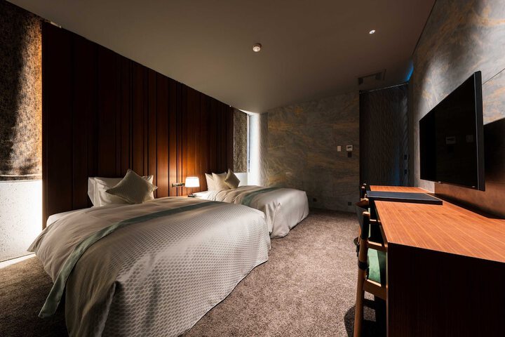 Room 11 of 71