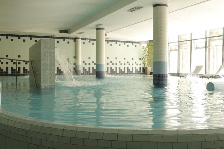 Spa 67 of 105