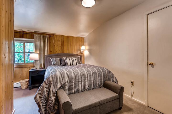 Room 5 of 48