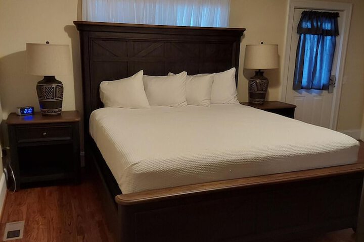 Room 32 of 87