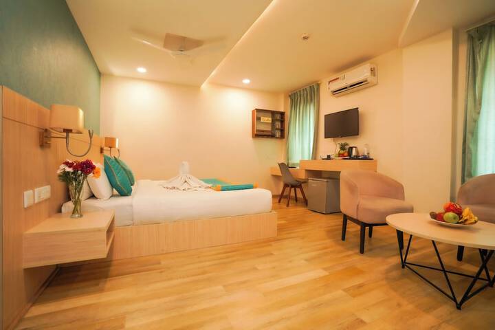 Room 16 of 30