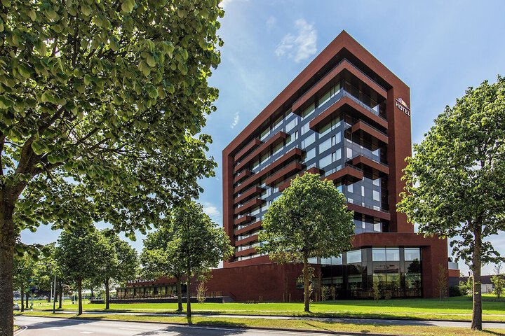 Exterior of Van Der Valk Hotel Enschede