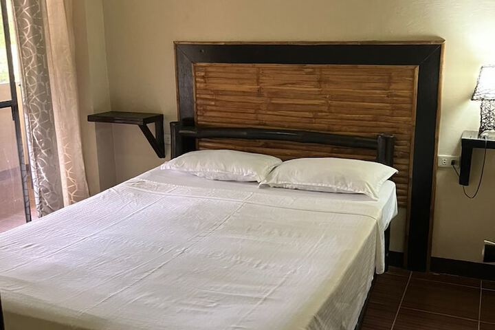 Room 15 of 20