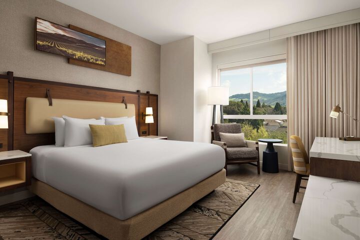 1 King Bed (1 of 9)