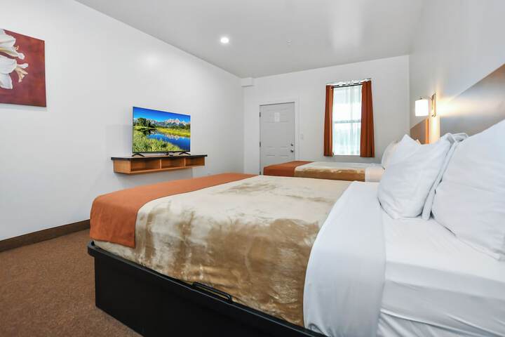 Room 35 of 106