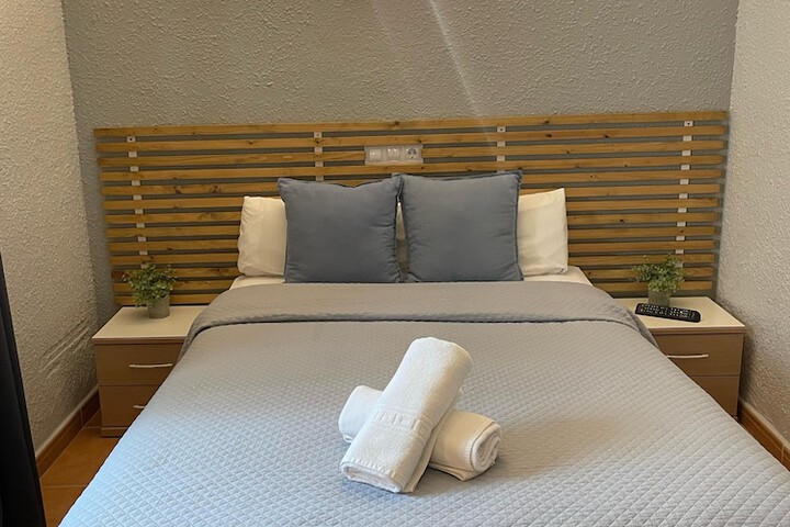 Room 12 of 43