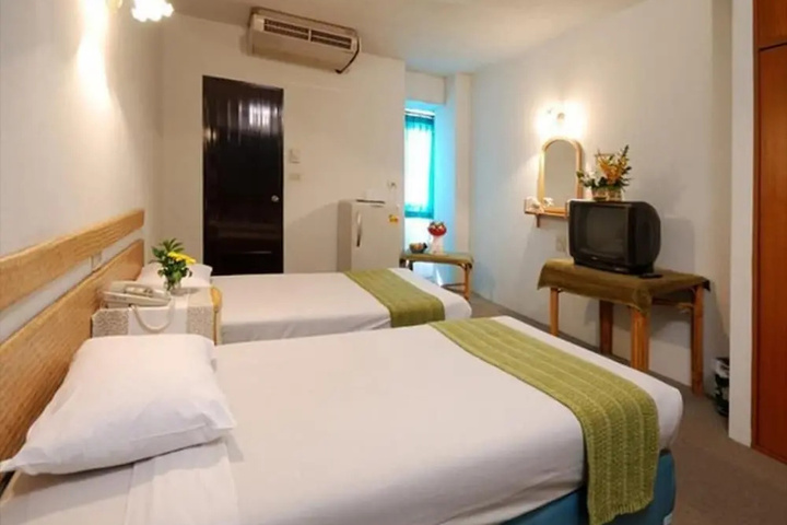 guest_rooms