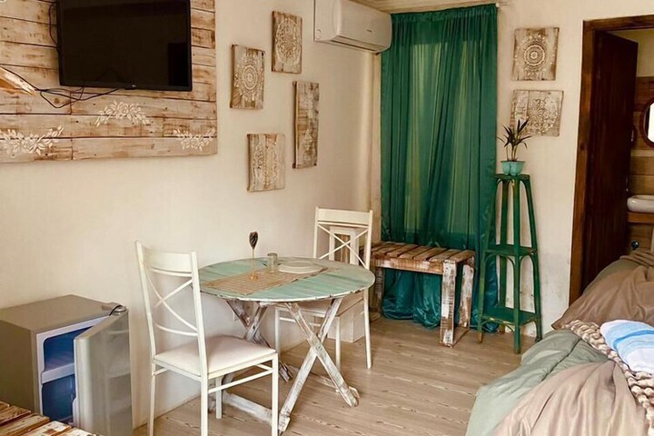 Room 47 of 70