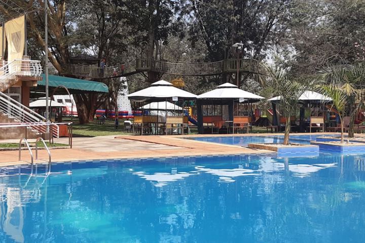Pool 13 of 49