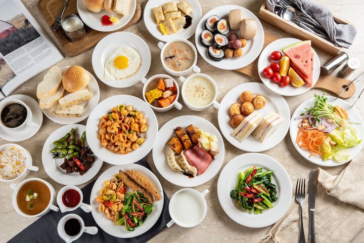 Breakfast/Coffee Service 77 of 90