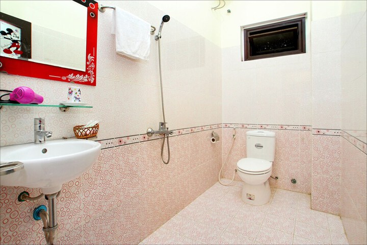 Room 21 of 23