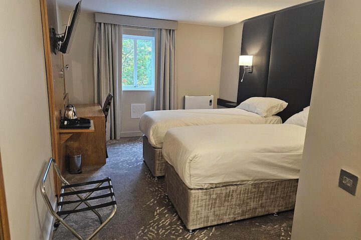 Room 17 of 52