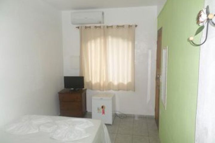 Room 35 of 47