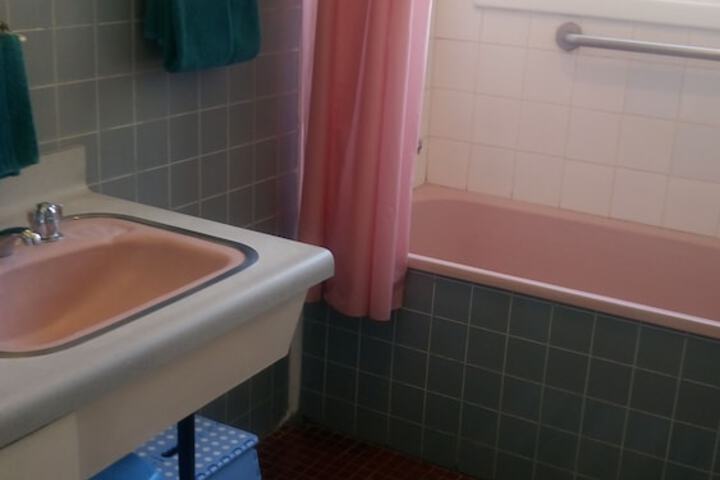 Room 397 of 407