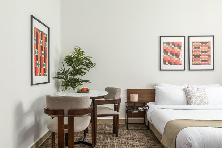 Livingville The Two-Fifty