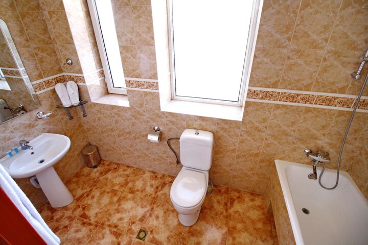 Room 30 of 57