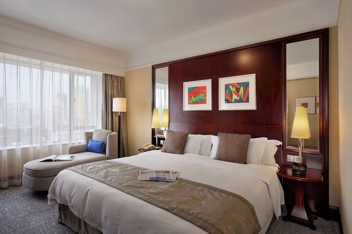 Room 12 of 75