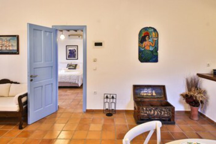 Room 16 of 23