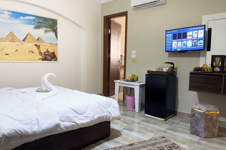 Room 10 of 21