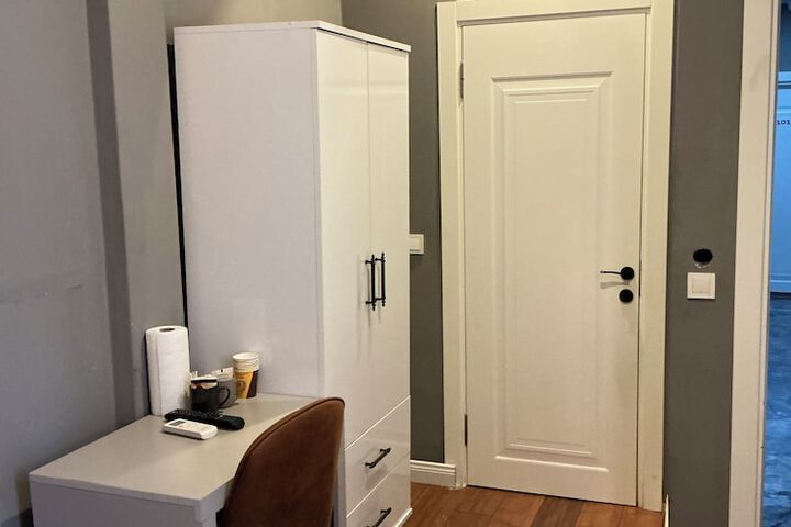 Room 40 of 73