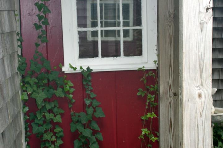 Property Grounds 49 of 60