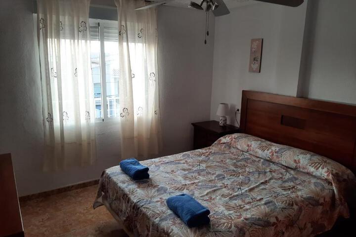 Room 2 of 12