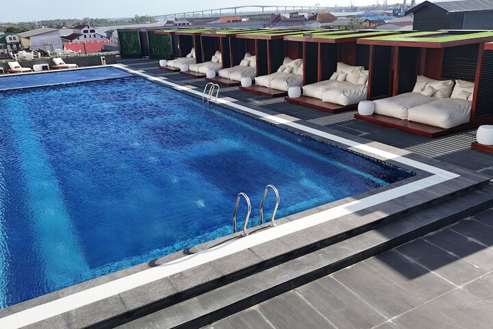 Pool 42 of 54