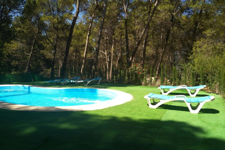 Pool 8 of 10