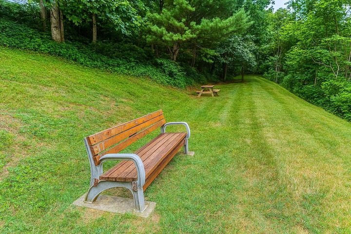 Property Grounds 27 of 37