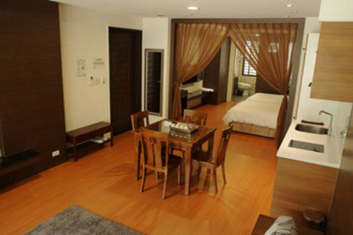 Room 29 of 37