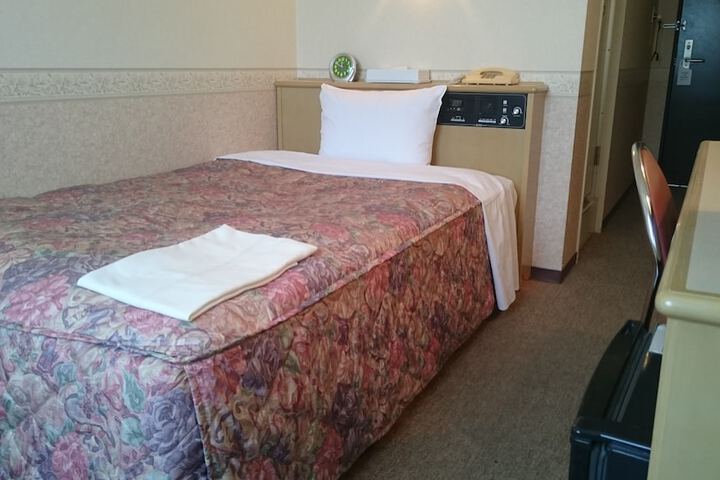 Room 7 of 53