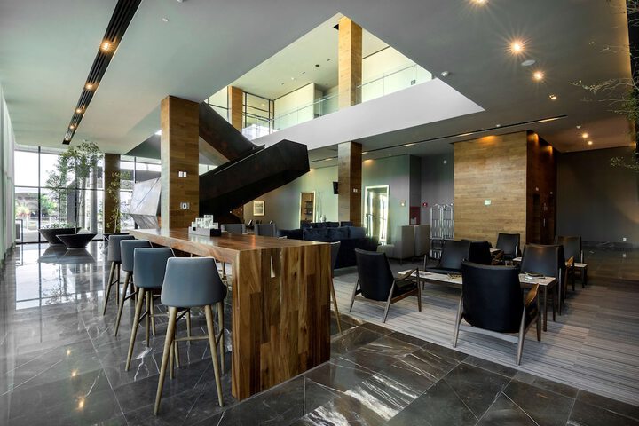 Hotel Interior 4 of 103