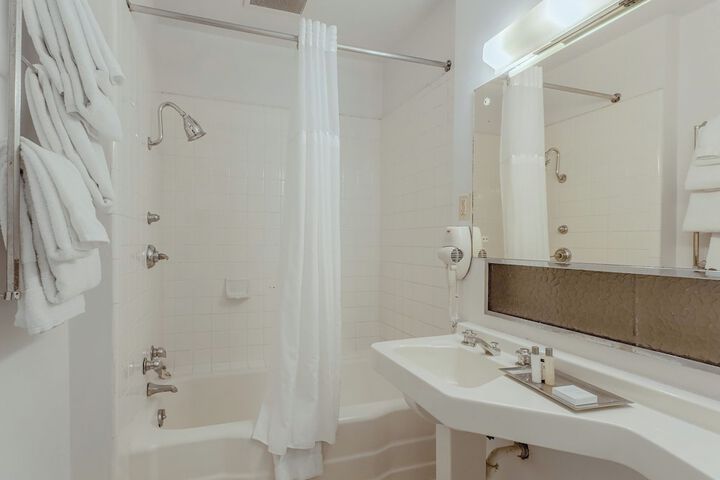 Clean Restrooms