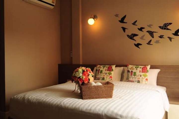 Room 4 of 31