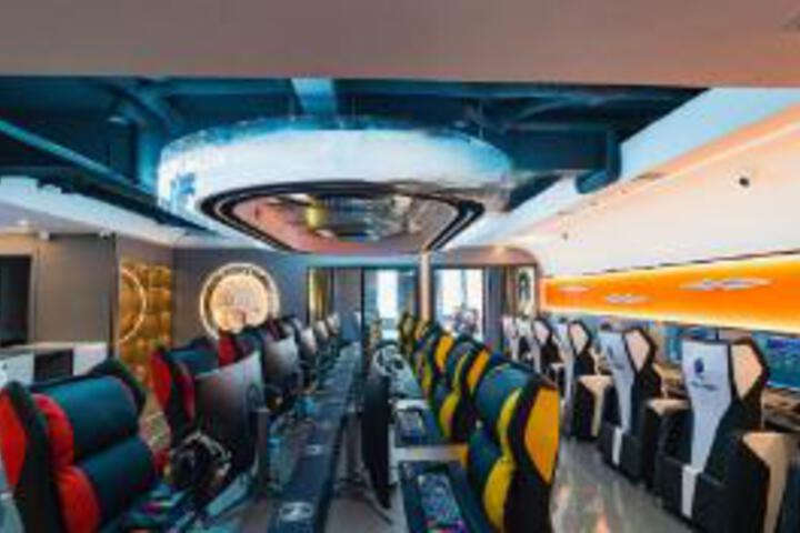 Chongqing Lijiang Alien E-sports Hotel (Grand Cross)