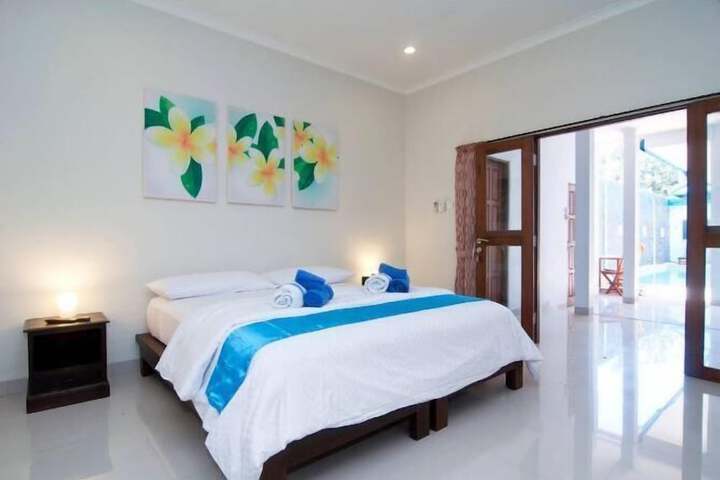 Room 4 of 24