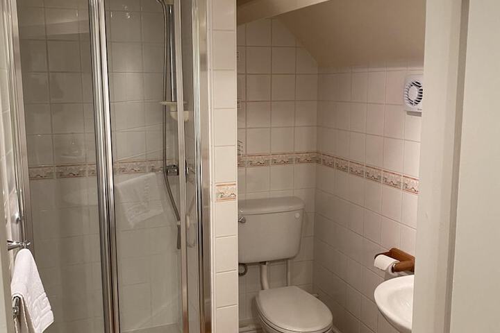 Clean Restrooms